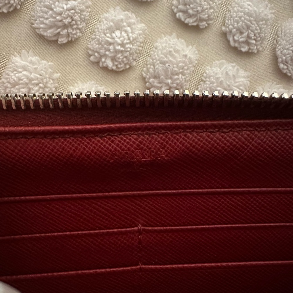 Prada Red Wallet in Saffiano Leather ❤️ - Picture 4 of 11